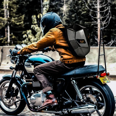 Mochila para Motociclista com Olhos de LED Inteligente